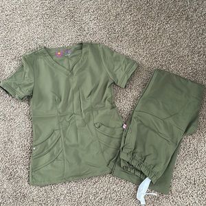 Urbone Scrub Set
